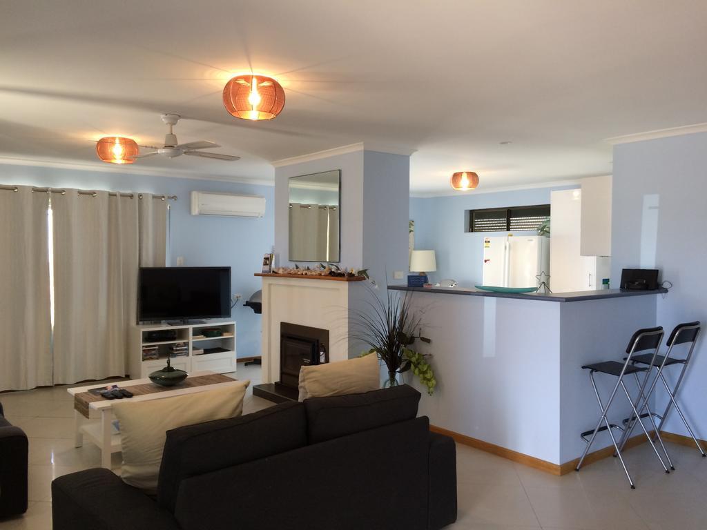 Salty Air Apartments Kingscote Kangaroo Island المظهر الخارجي الصورة