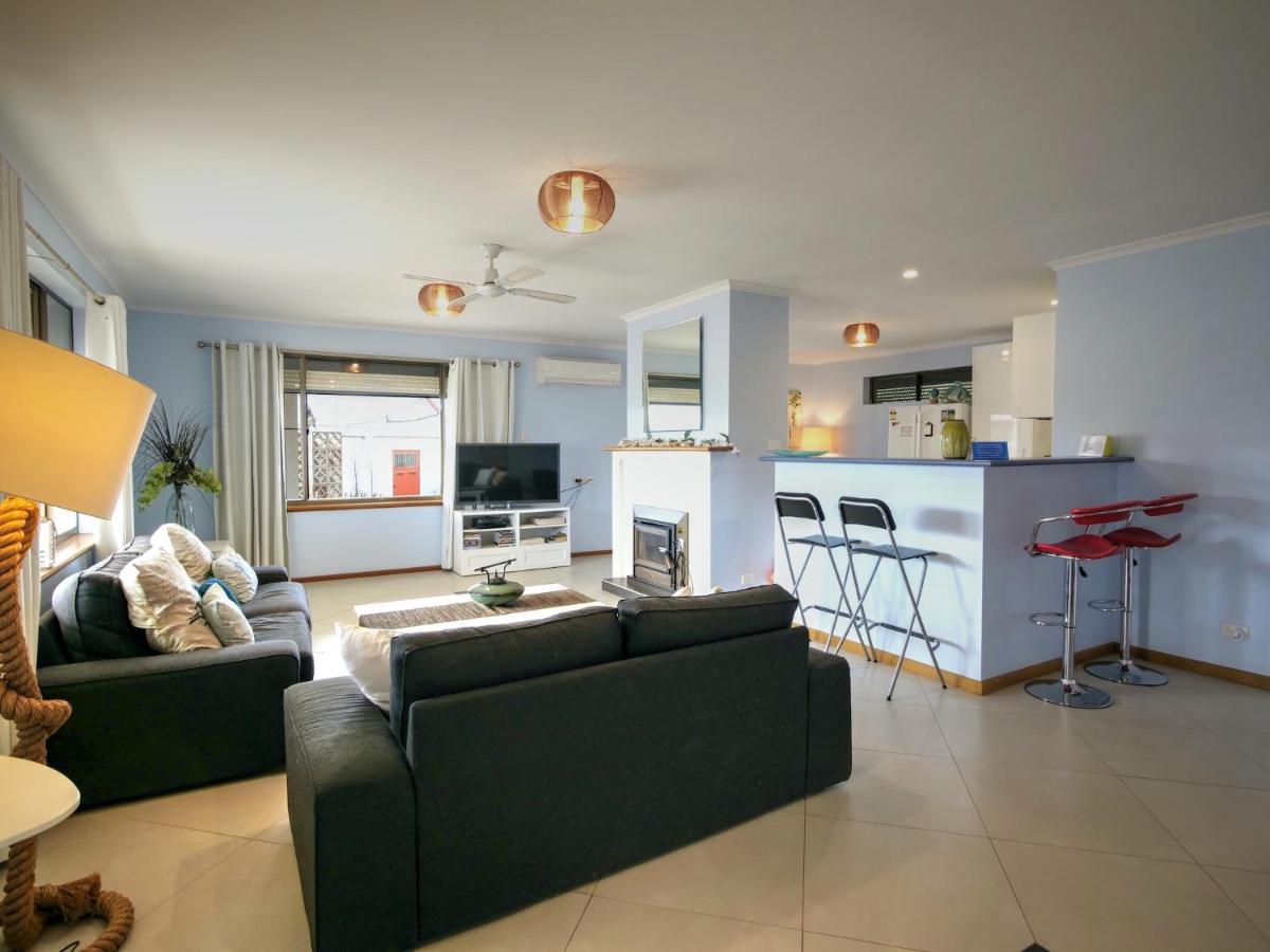 Salty Air Apartments Kingscote Kangaroo Island المظهر الخارجي الصورة